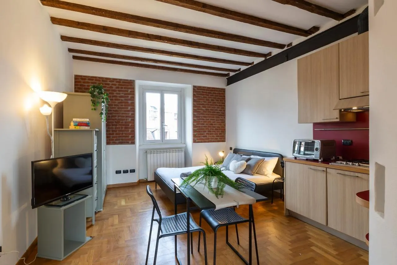 Pit Stop - Navigli Studio Milano 0*,  Italien