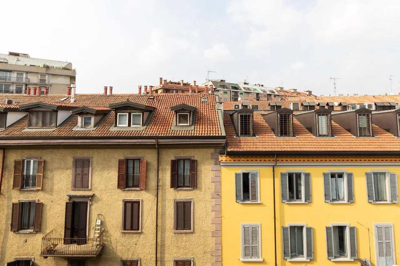 Pit Stop - Navigli Studio Milano Italien